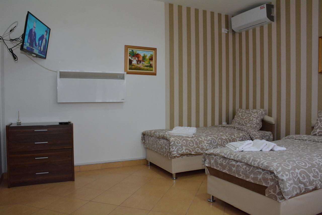 Garni Hotel Saradis Krusevac Exterior photo